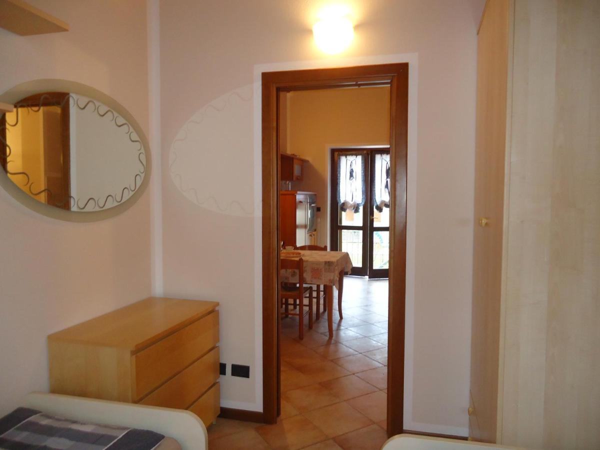Casa Vittoria V1 Apartment Crone Екстериор снимка